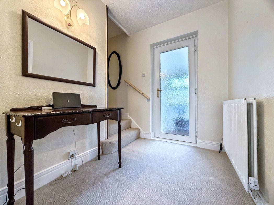 Property image 5 of 25