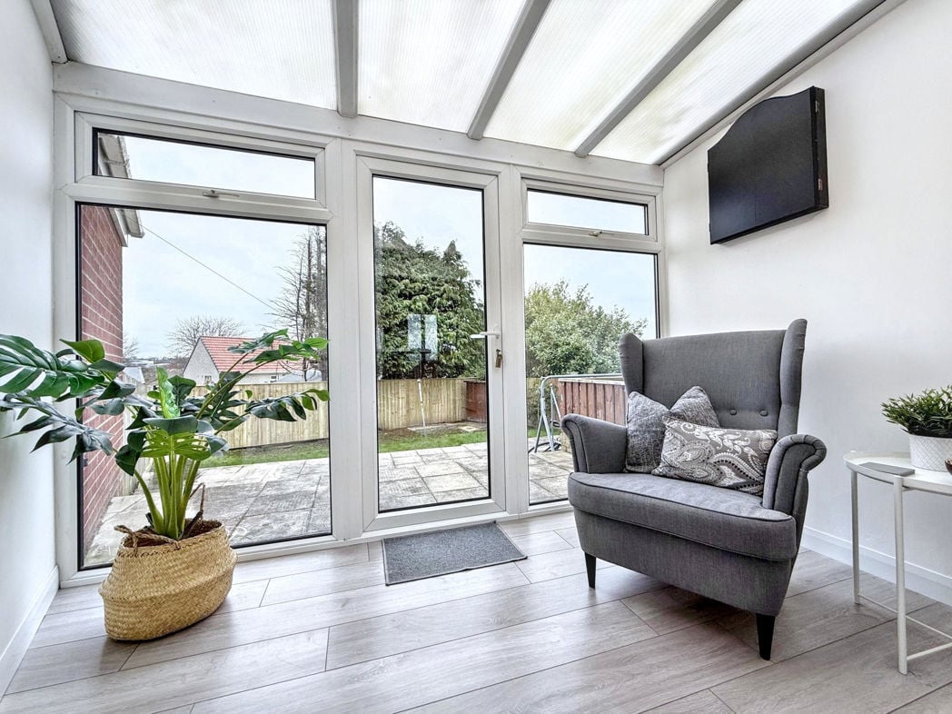 Property image 10 of 19