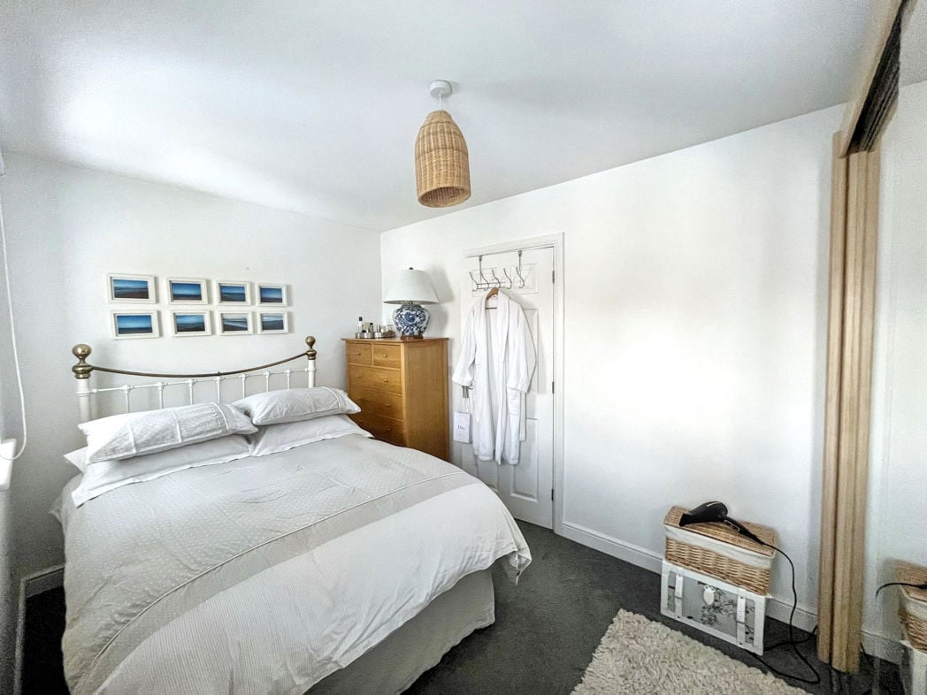 Property image 7 of 11