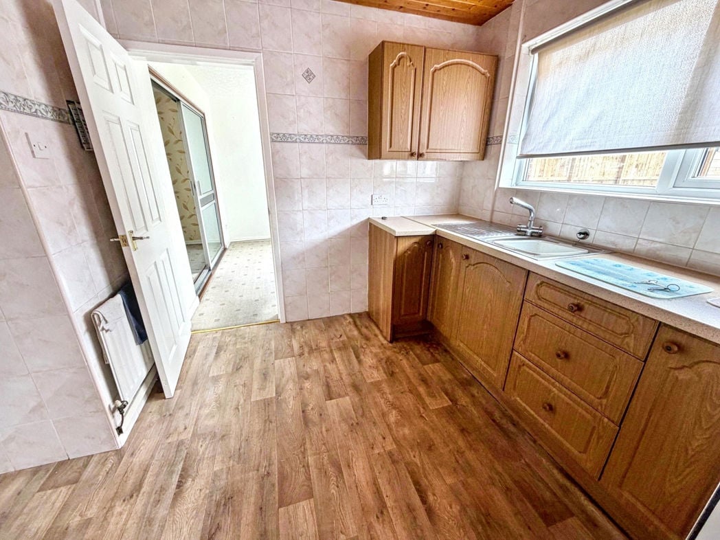 Property image 3 of 13