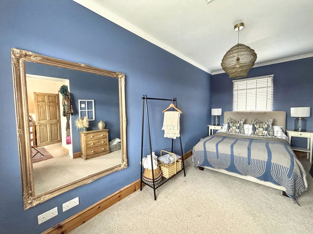 Property image 18 of 32