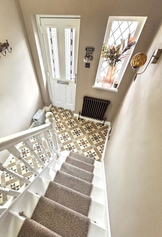 Property image 4 of 32