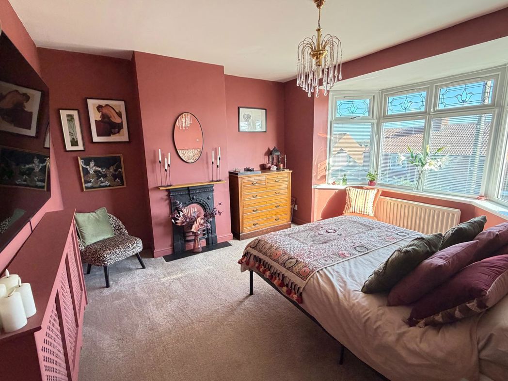 Property image 14 of 32
