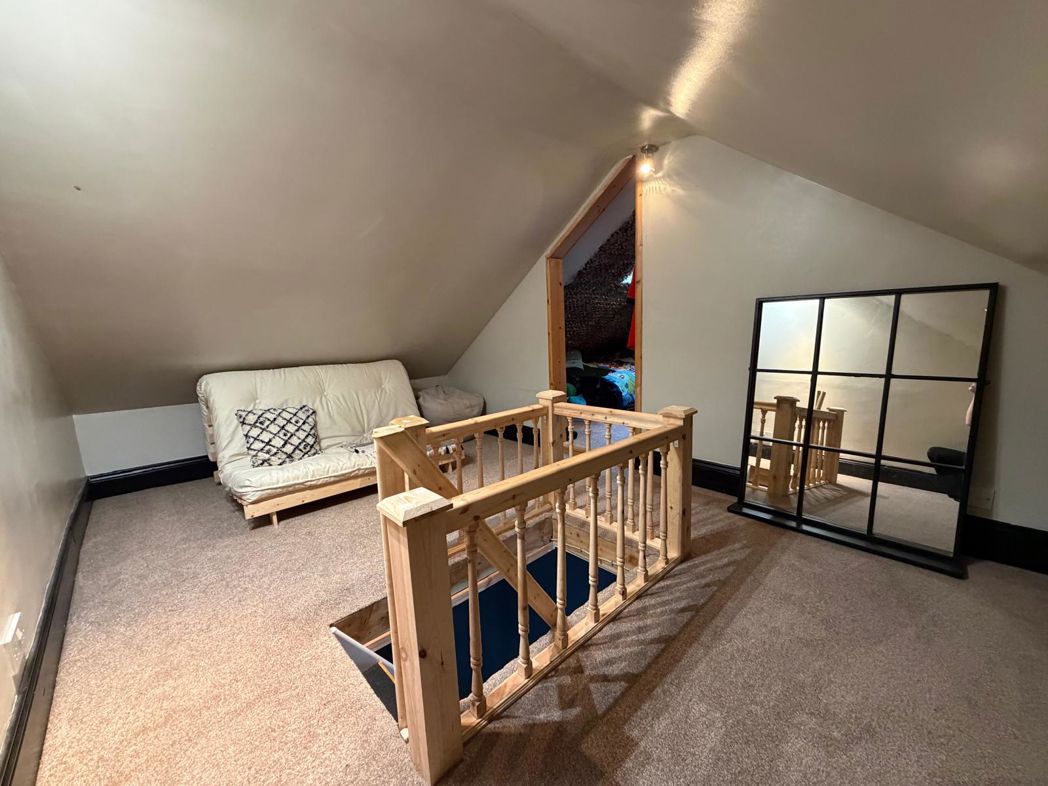 Property image 26 of 32