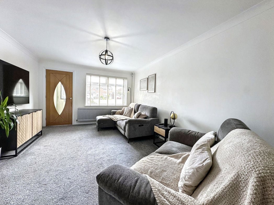 Property image 8 of 24