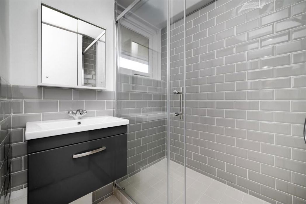 100K, London, Greater London, NW8 0SW