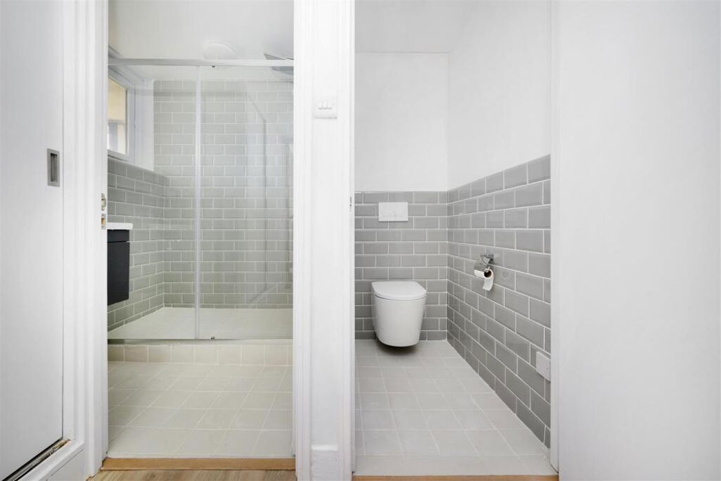 100K, London, Greater London, NW8 0SW