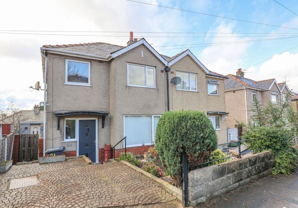 Property image 1 of 11