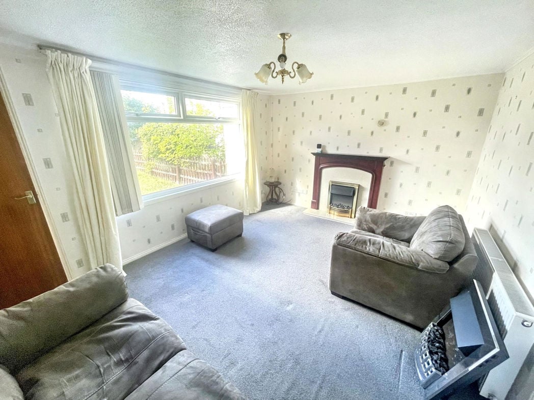 Property image 3 of 14