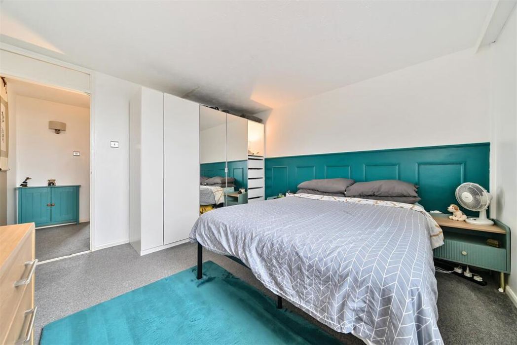 Property image 6 of 13