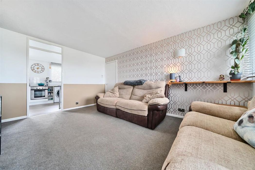 Property image 5 of 13