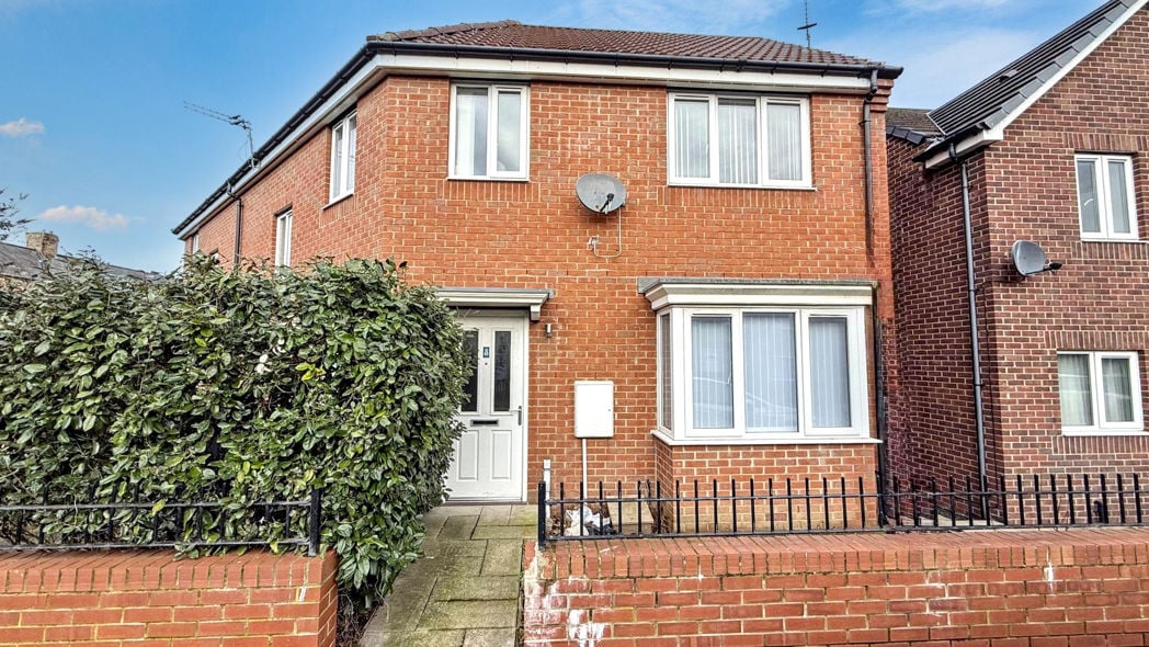Property image 1 of 11