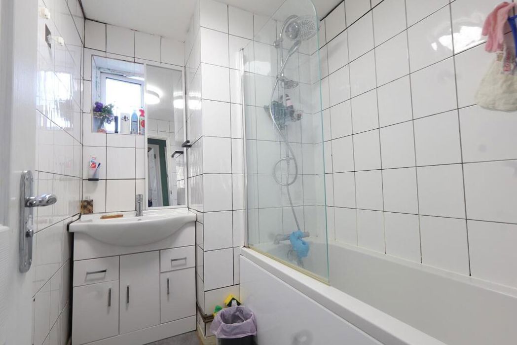 Property image 6 of 13