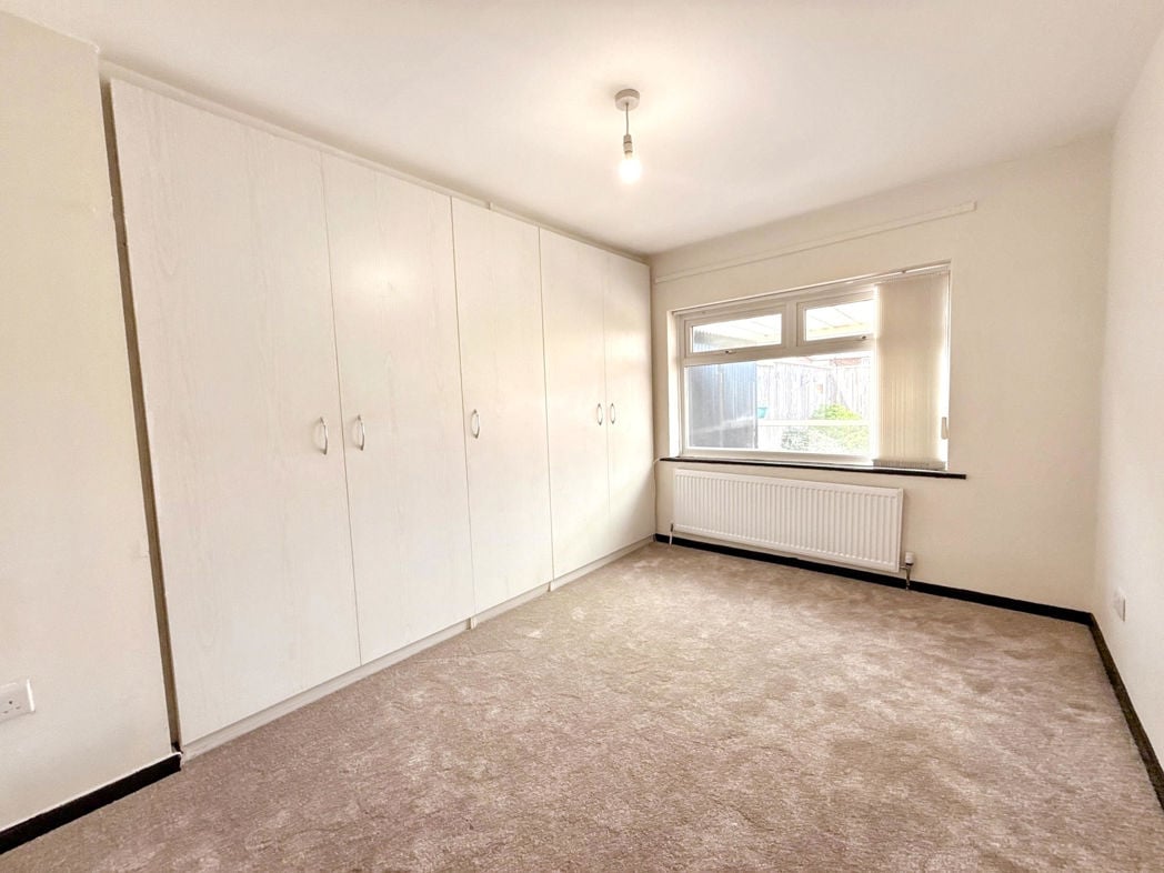 Property image 13 of 19