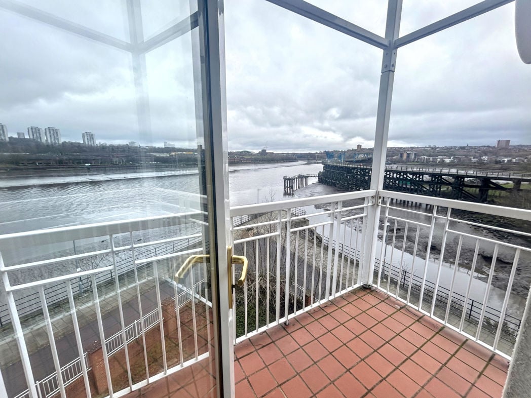 Property image 14 of 16