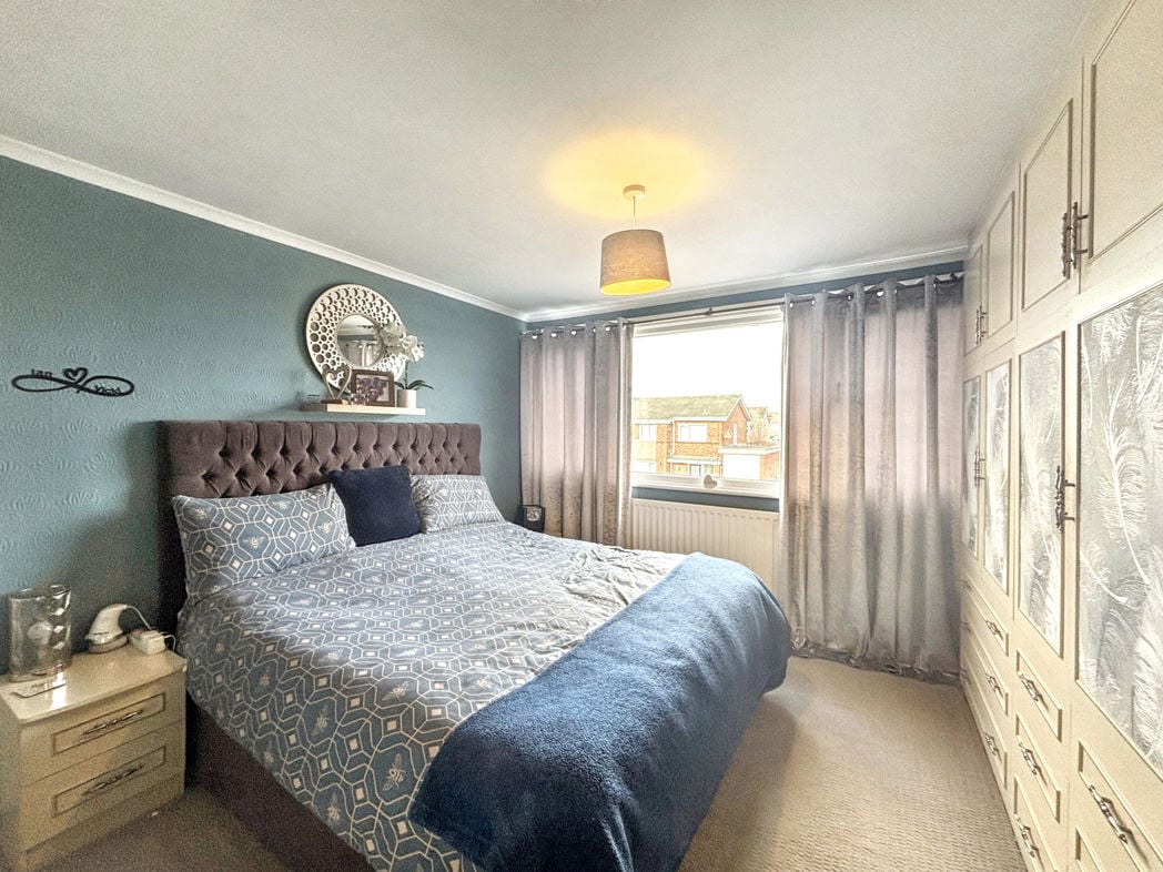 Property image 12 of 21
