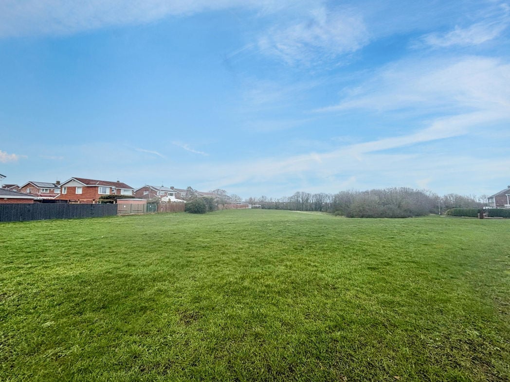 Property image 4 of 21
