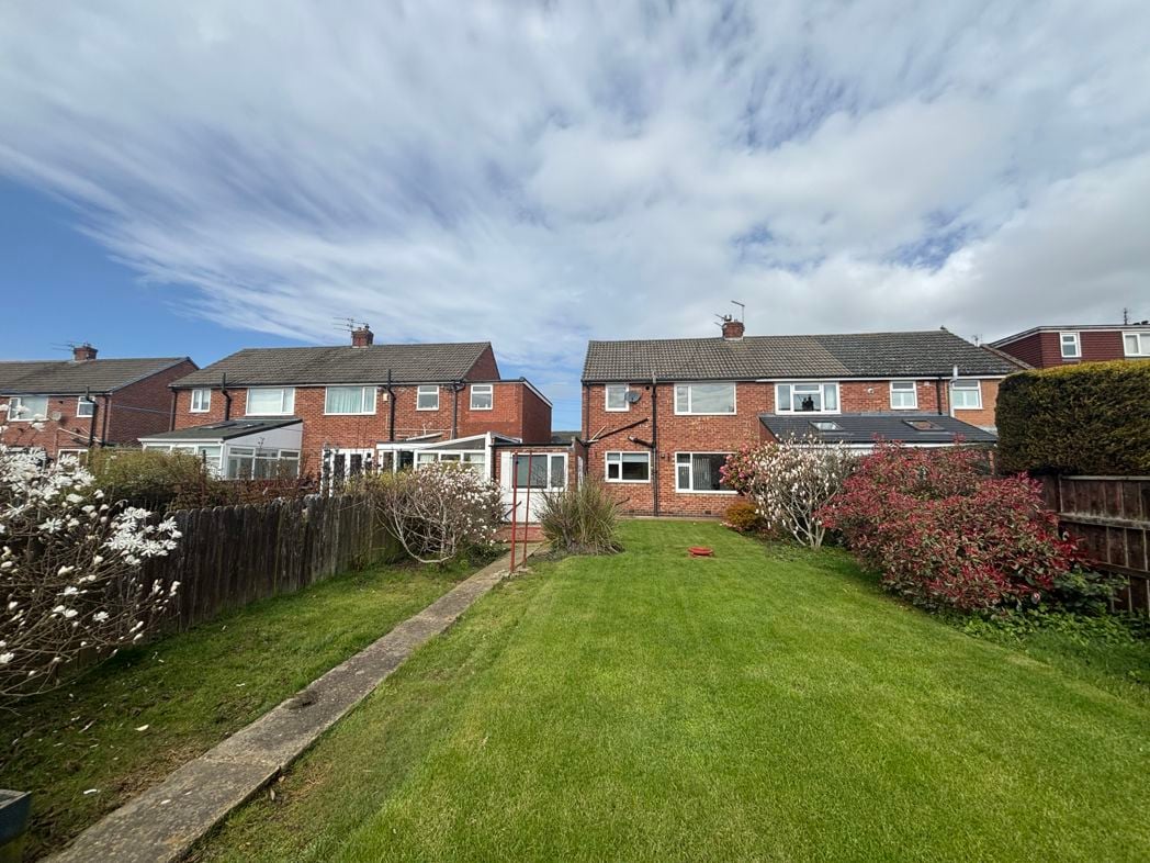 Property image 2 of 21