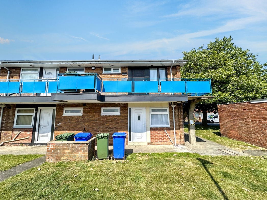 Property image 1 of 3