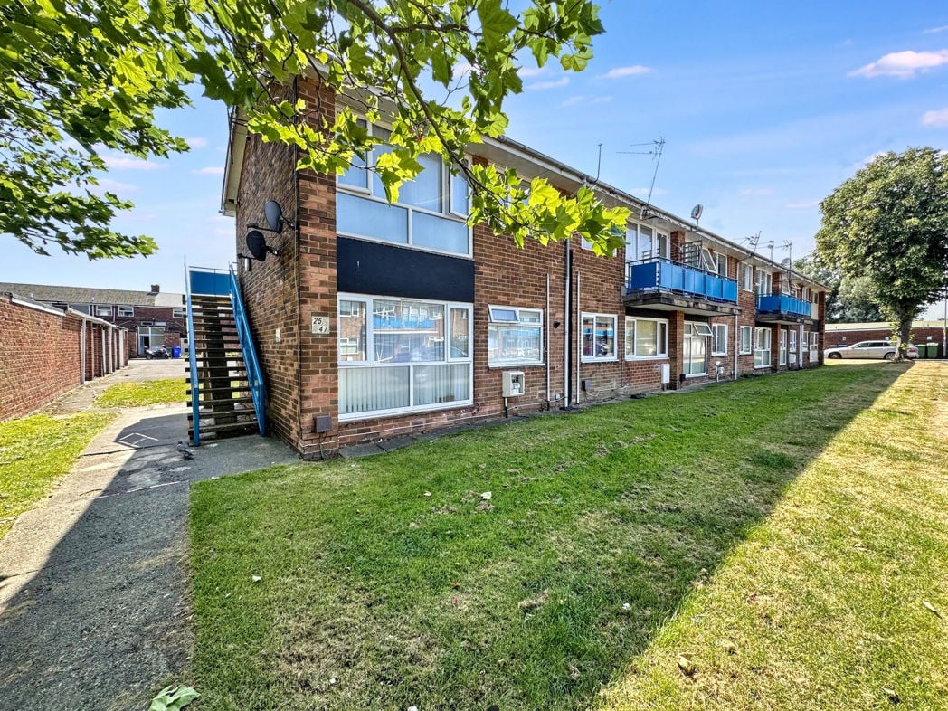 Property image 2 of 3