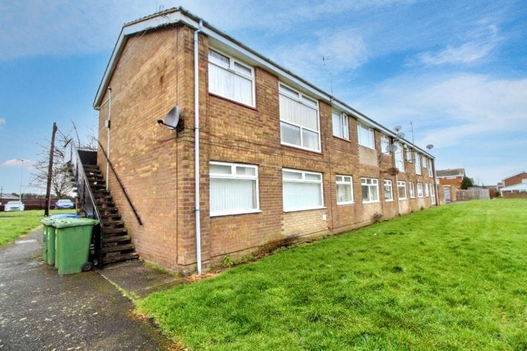 Property image 3 of 3