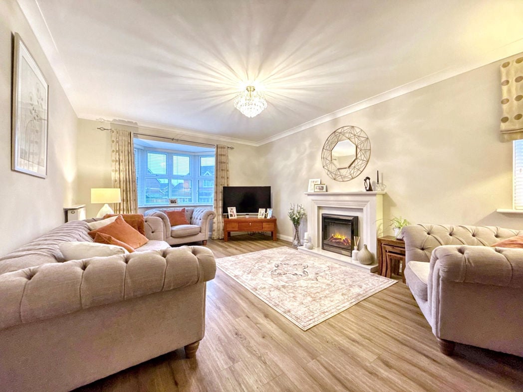 Property image 3 of 37