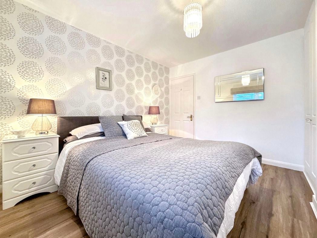 Property image 23 of 37