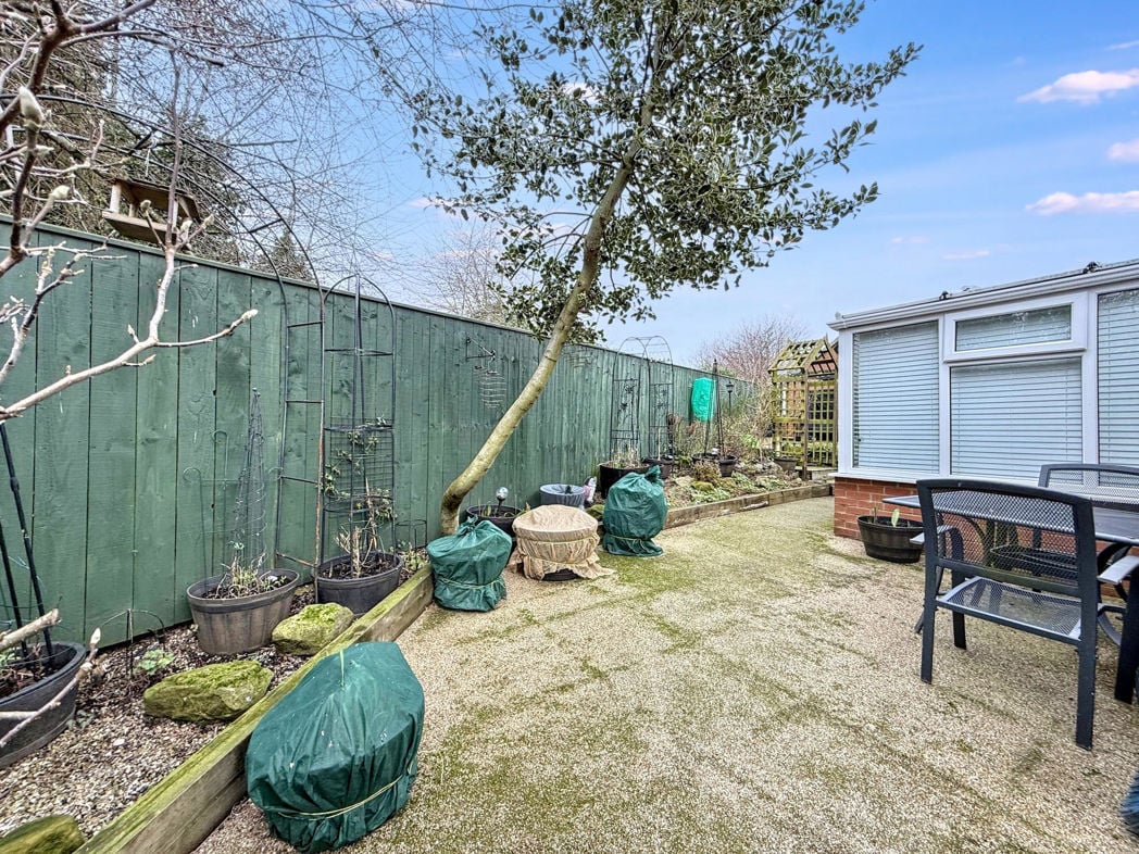 Property image 33 of 37