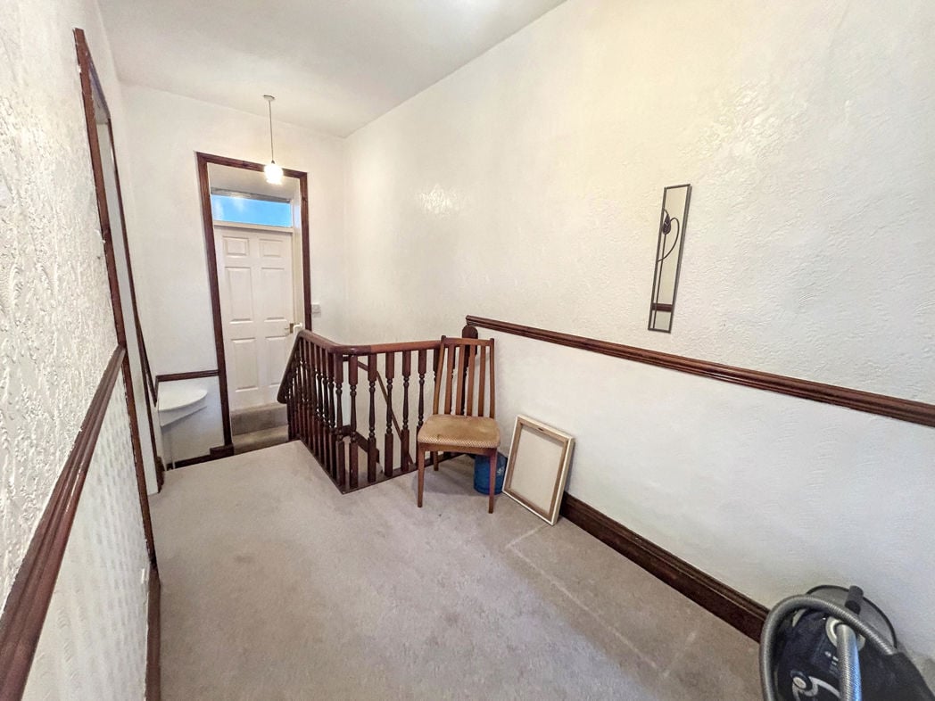 Property image 7 of 13