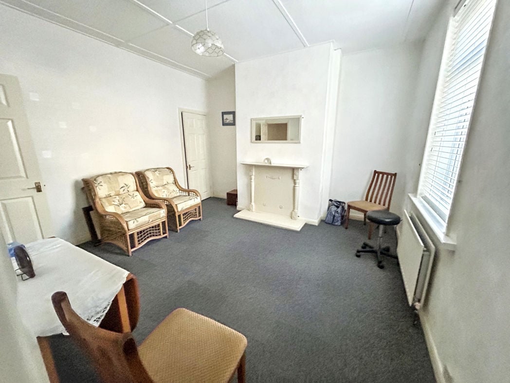 Property image 6 of 13