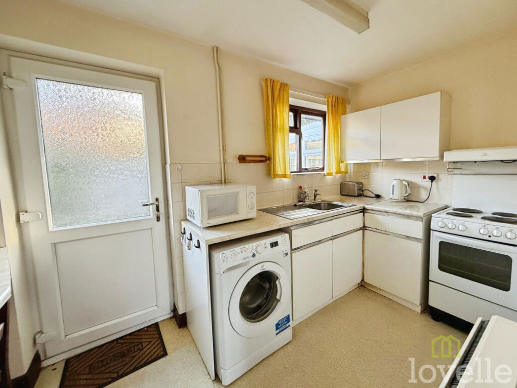 Property image 4 of 7