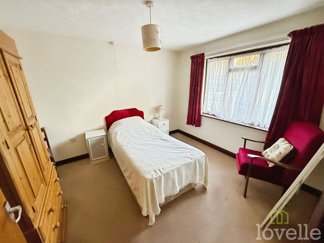 Property image 5 of 7