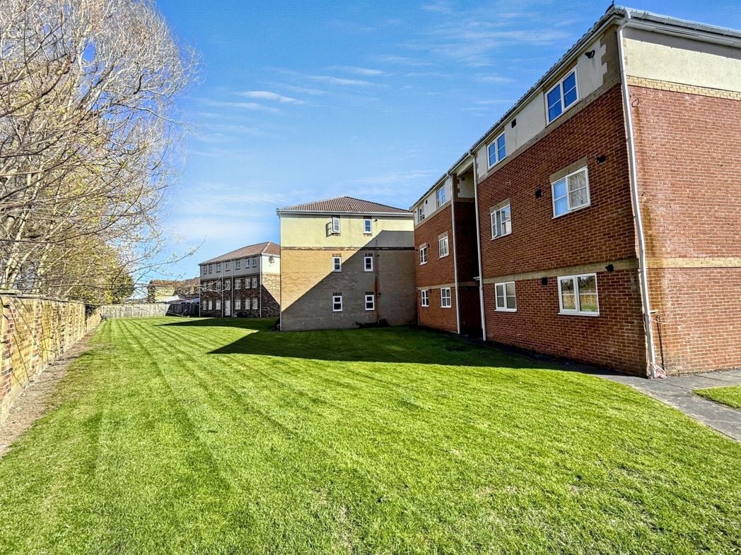 Property image 10 of 11
