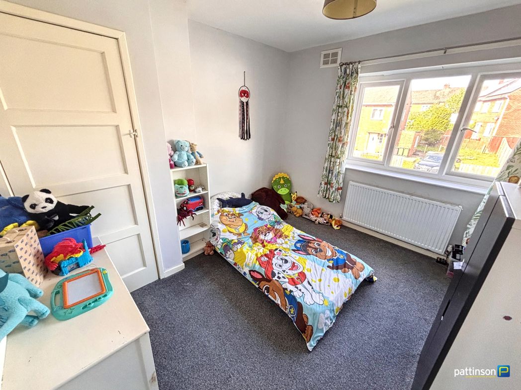 Property image 10 of 17