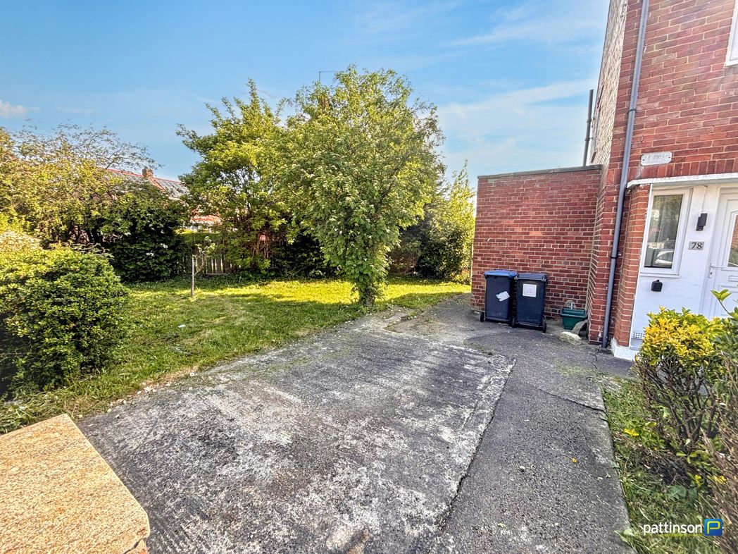 Property image 14 of 17