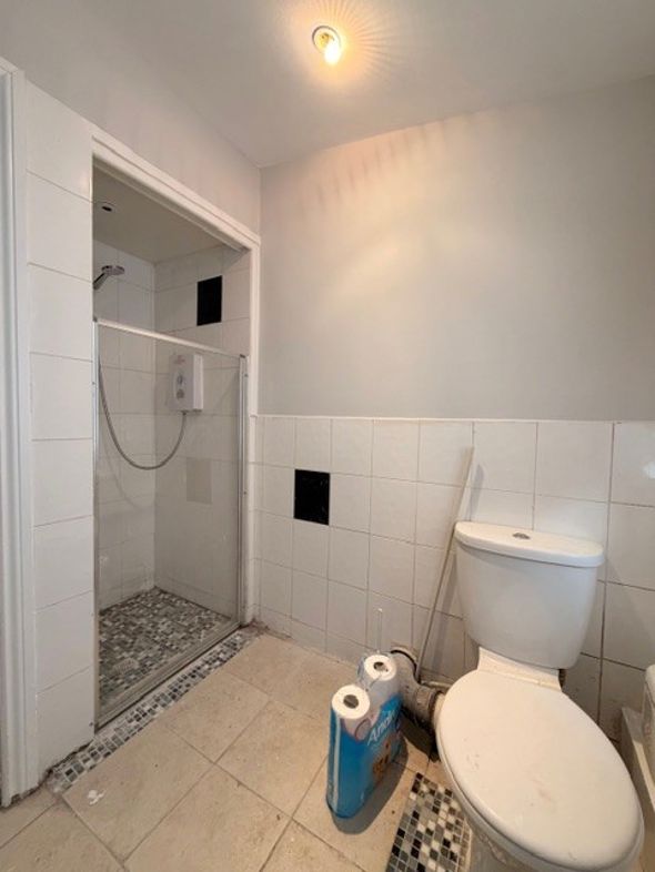 Property image 23 of 23