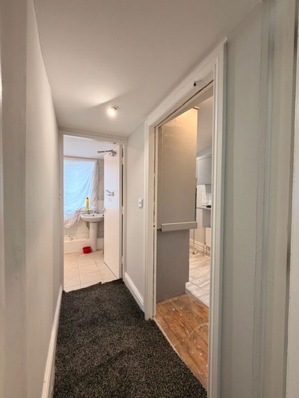 Property image 19 of 23