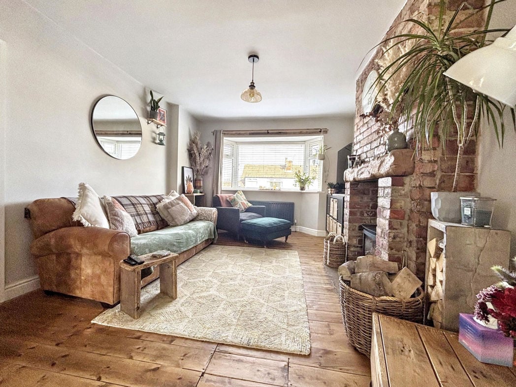 Property image 4 of 14