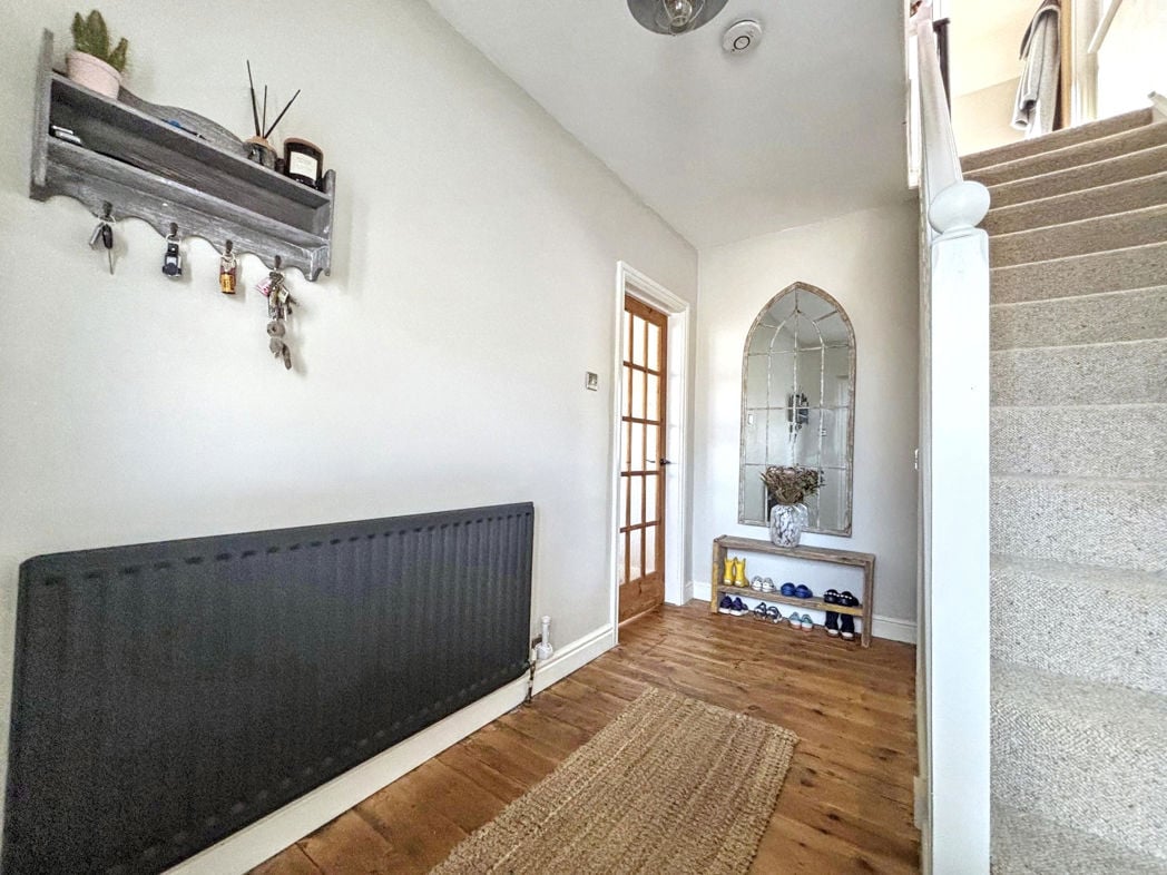 Property image 2 of 14
