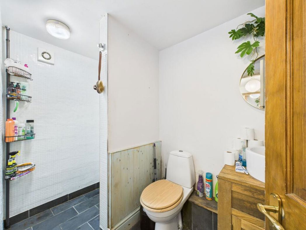 Property image 20 of 35