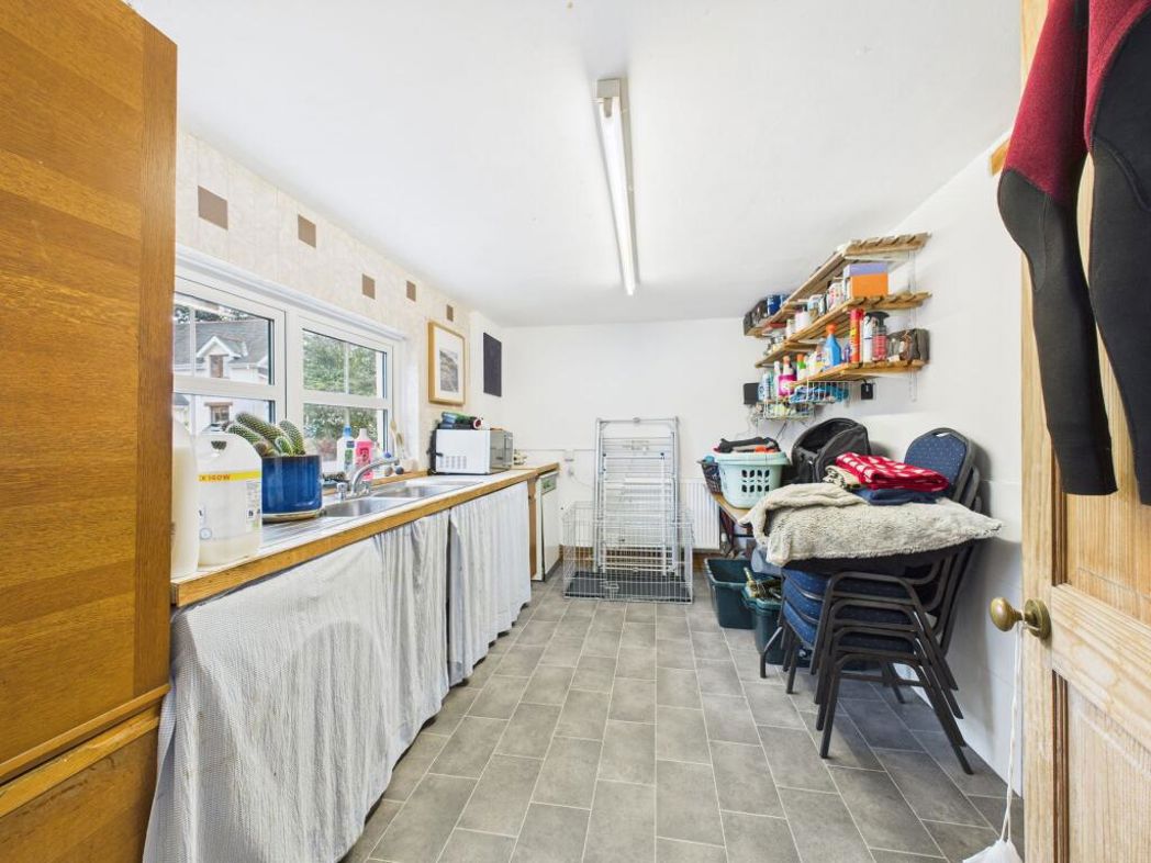 Property image 22 of 35
