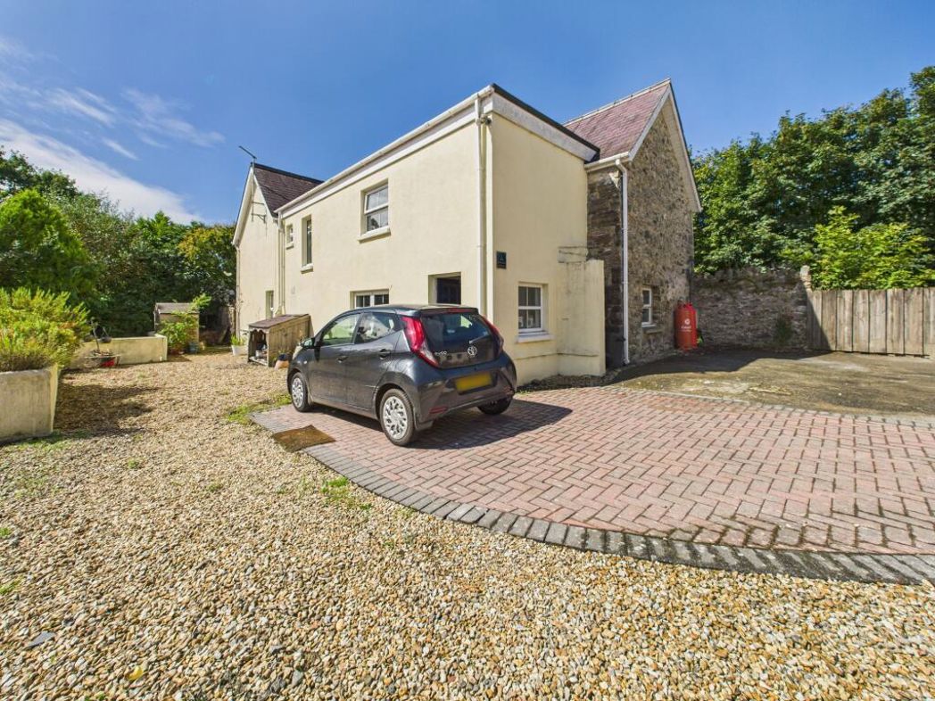 Property image 34 of 35