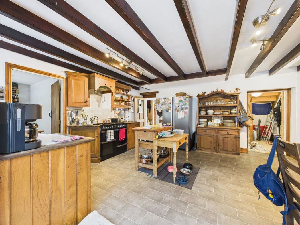 Property image 24 of 35