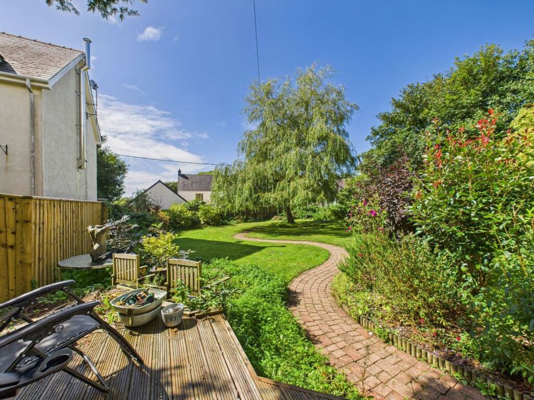 Property image 32 of 35