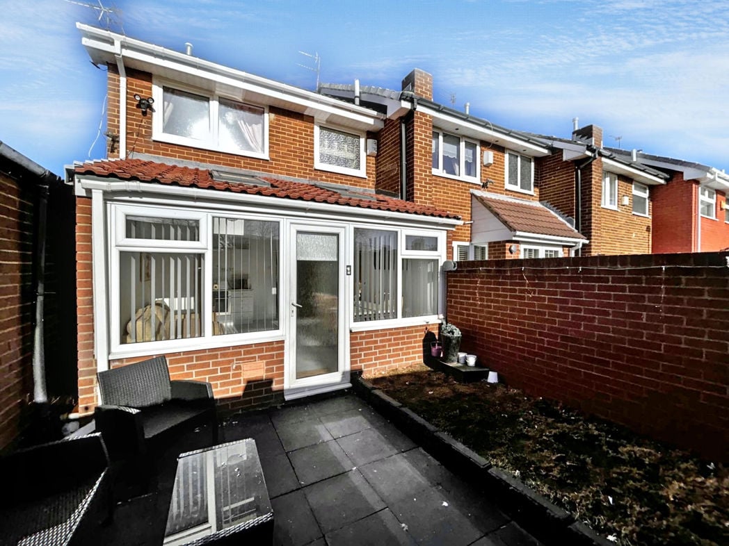 Property image 14 of 16