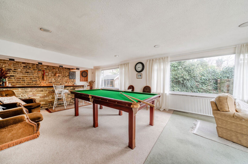 Property image 3 of 20