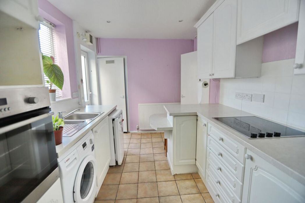 Property image 5 of 15