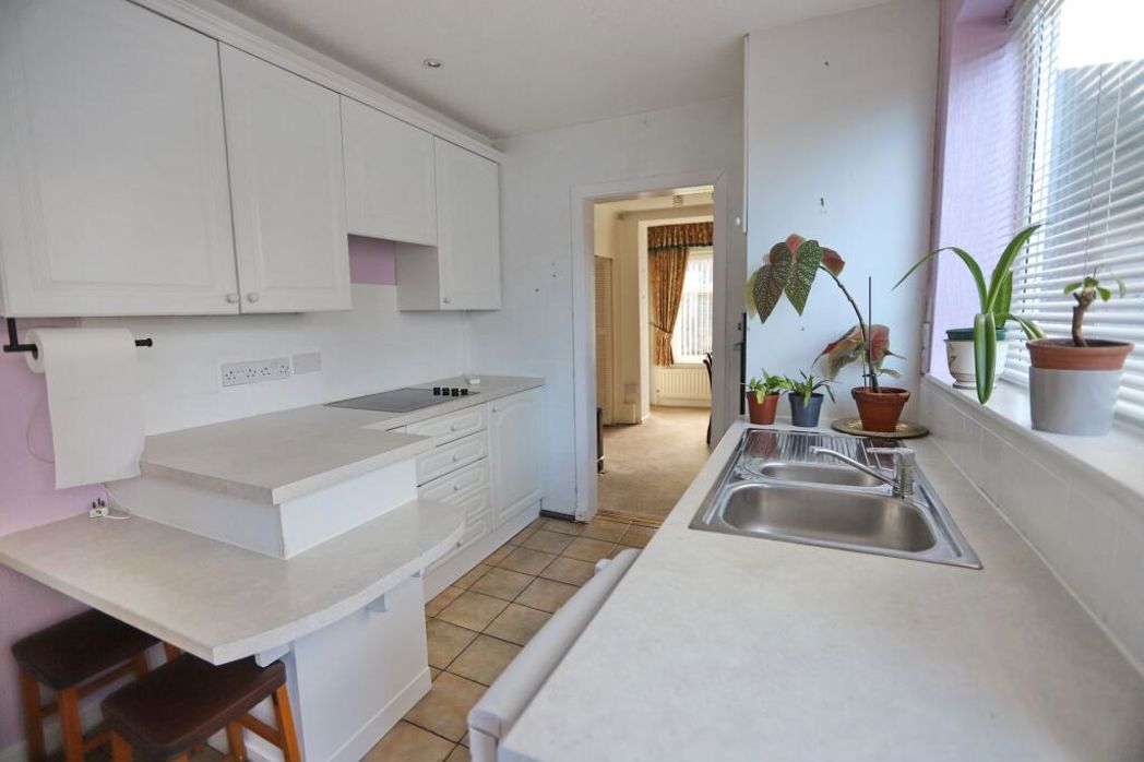 Property image 6 of 15