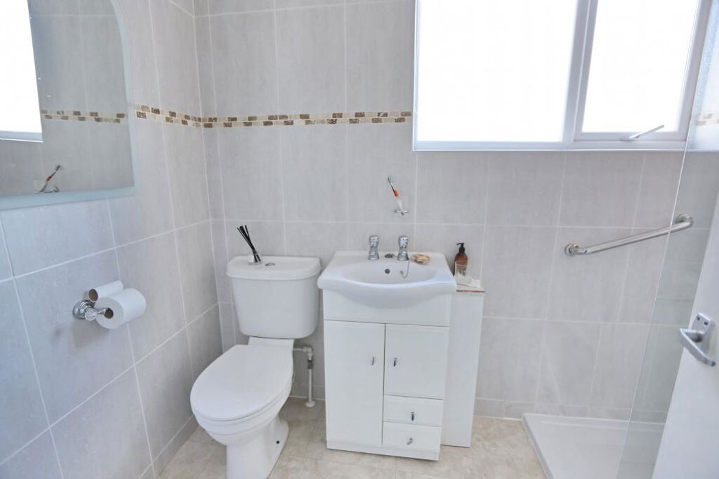 Property image 12 of 15