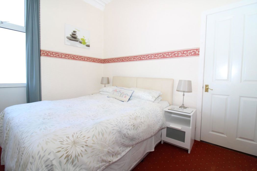 Property image 6 of 22